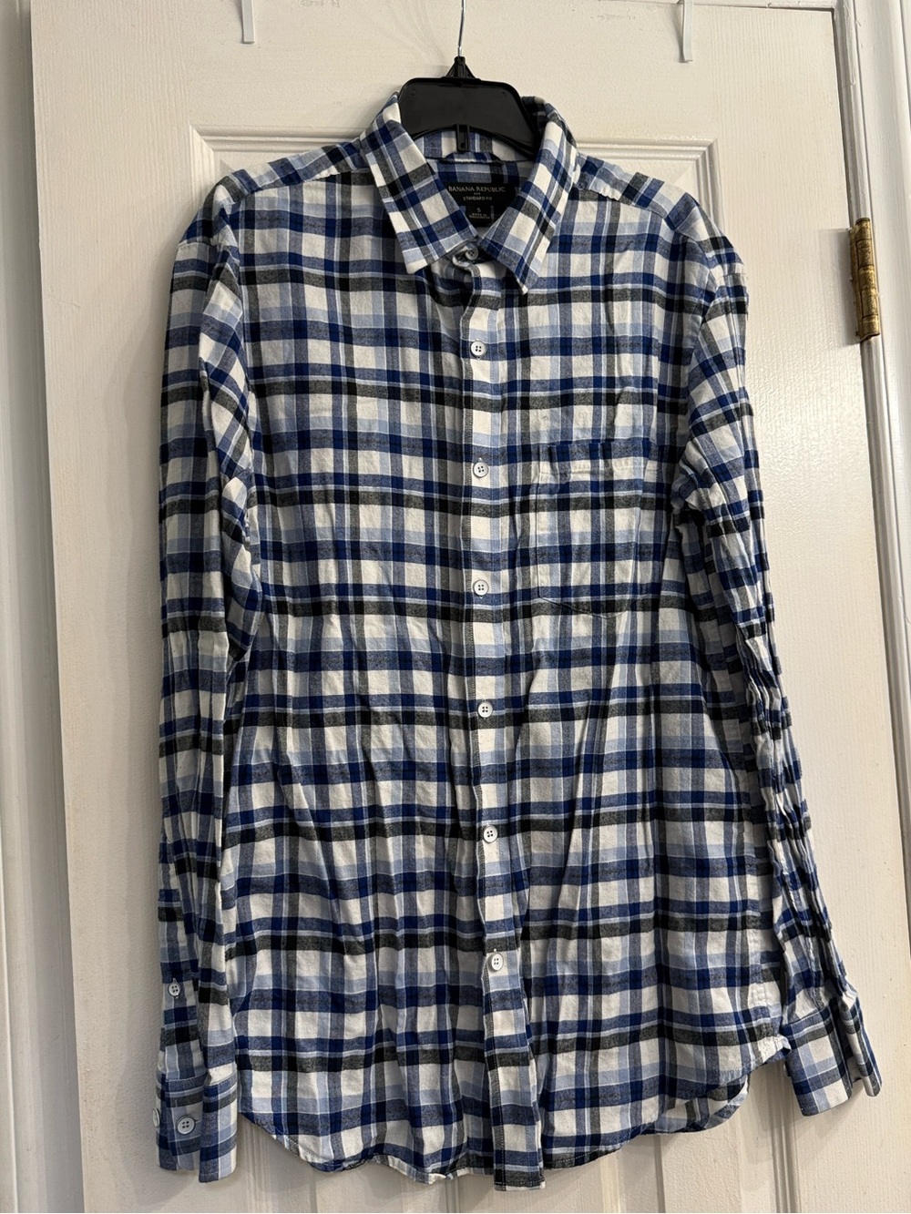 Banana Republic Blue and White Plaid Mens Button-Down Shirt size S